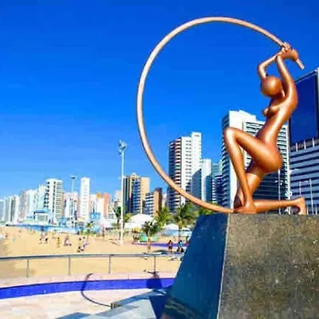 Com Piscina No Hooftop, 48m2 - Da Iracema- Apartamento